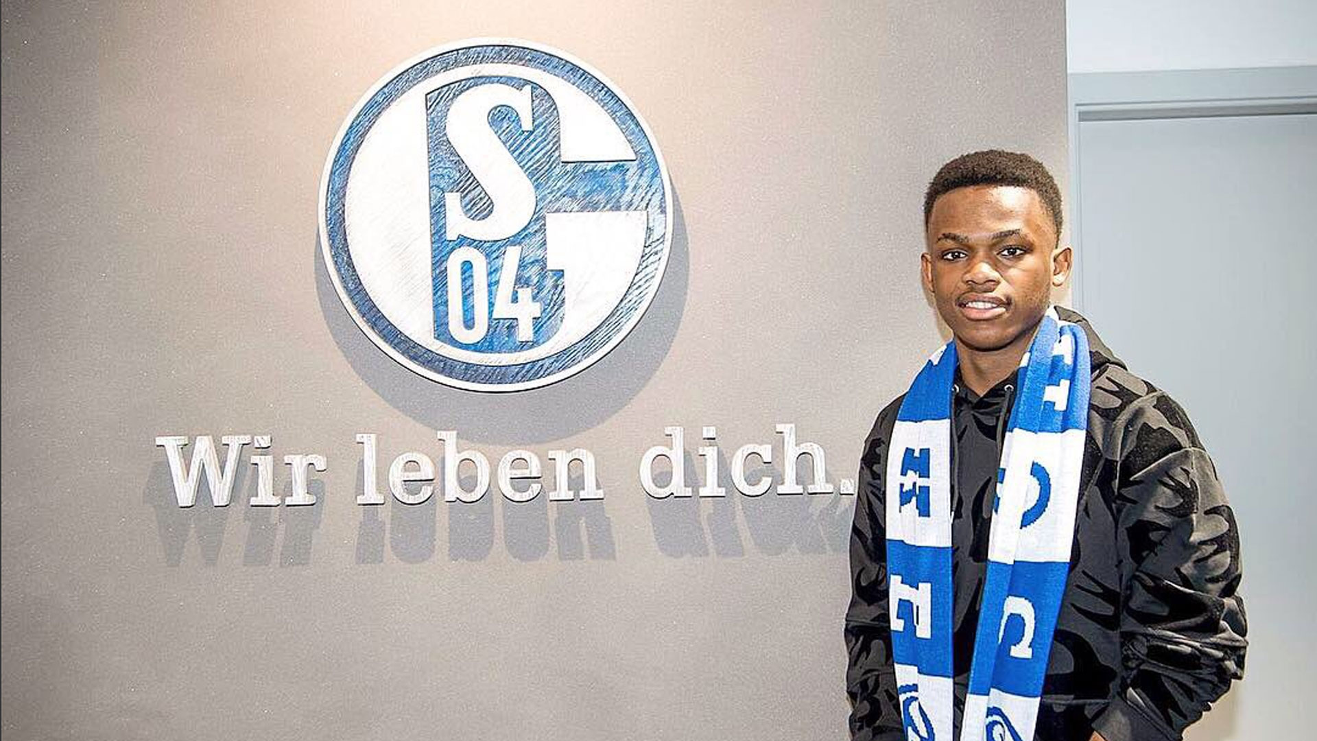 率队完成双 率队完成双