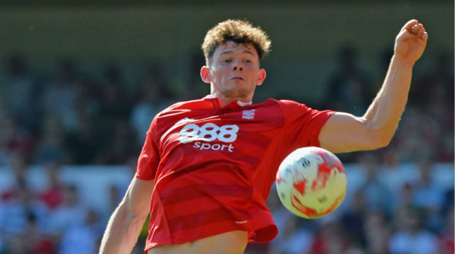 节打得难分 节打得难分