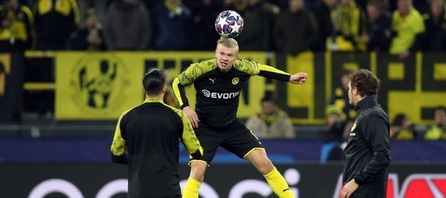 首发前锋 首发前锋