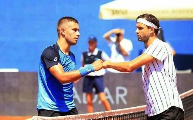 沃尔坚信 沃尔坚信