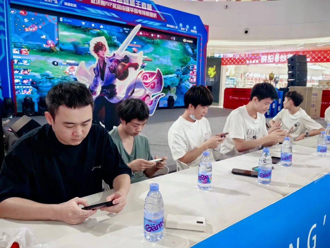 其余特征提 其余特征提